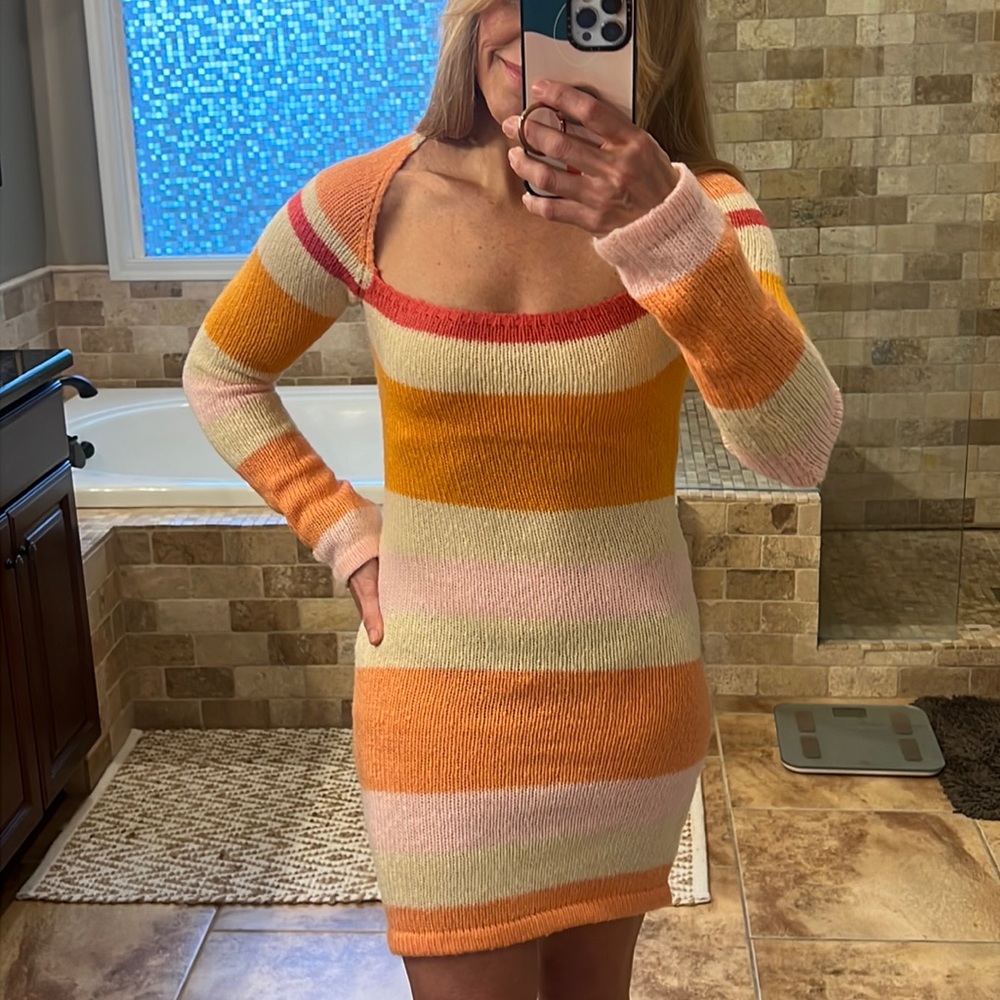 Brand new Princess Polly sweater dress size 4